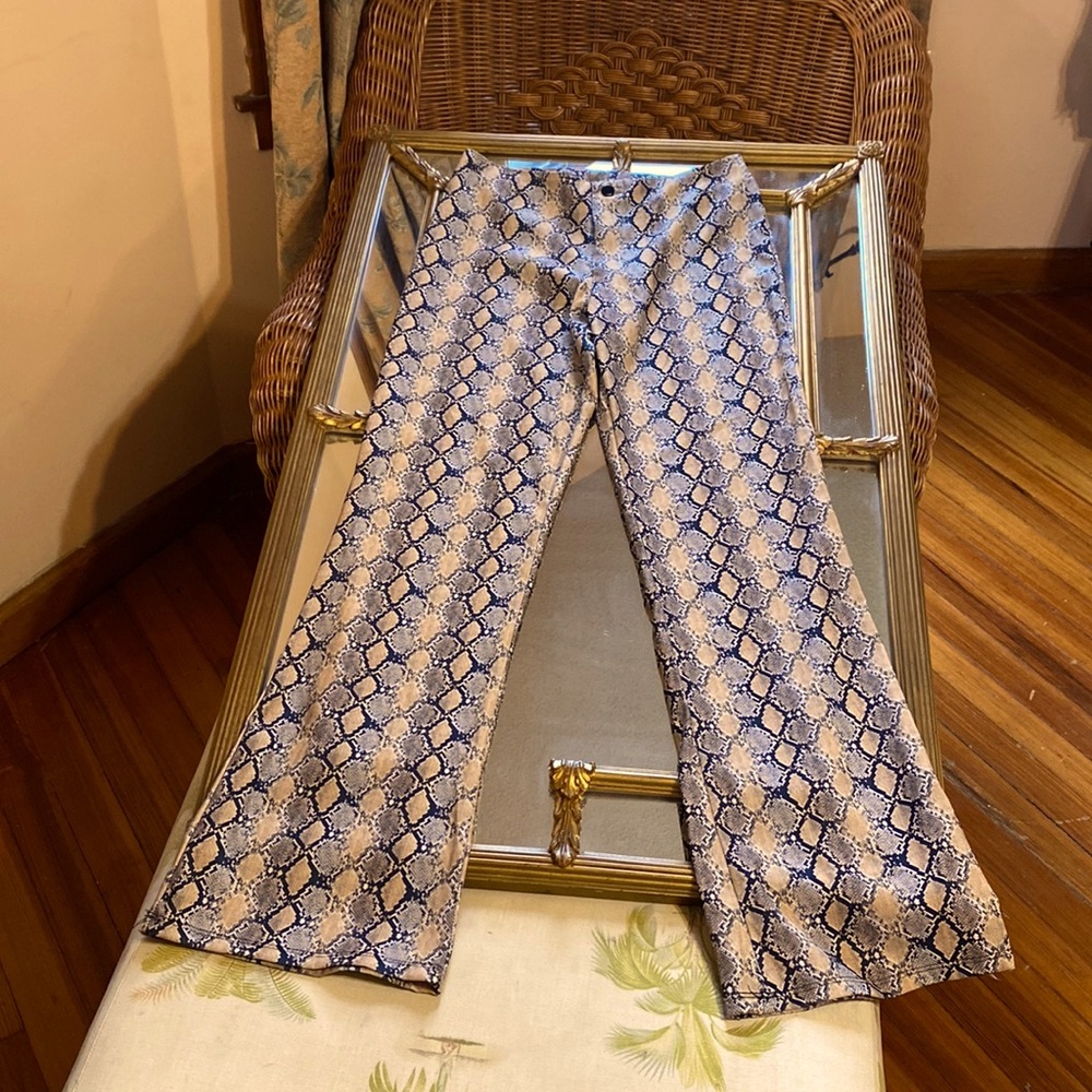 Reptile print flare bottom / low rise pants